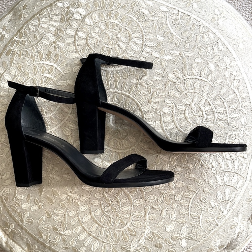 Stuart Weitzman mint condition Black Suede Sandal. 3.5” heel Size 11M